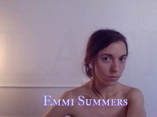 Emmi_Summers
