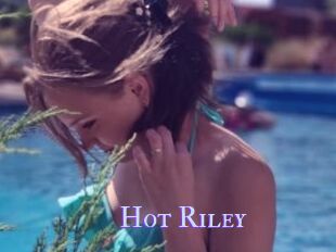 Hot_Riley
