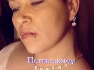 Hotfreakmom