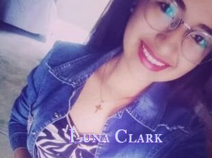 Luna_Clark