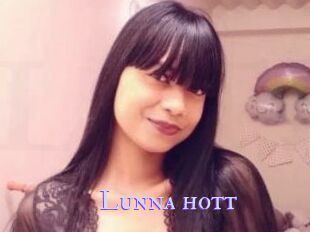 Lunna_hott